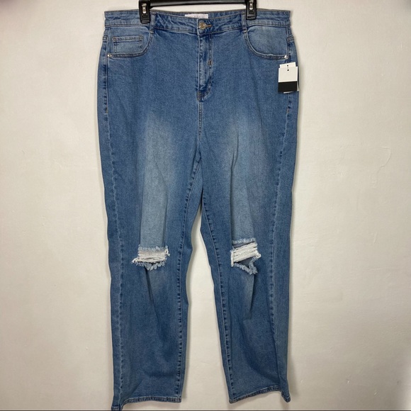 NWT Eloquii Elements Distressed Straight Leg Jeans - Picture 1 of 7